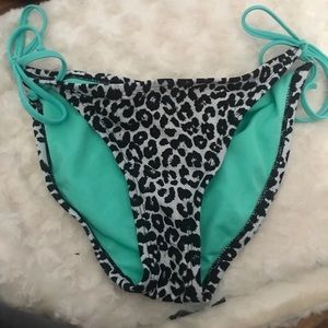 Bathing suit bottoms